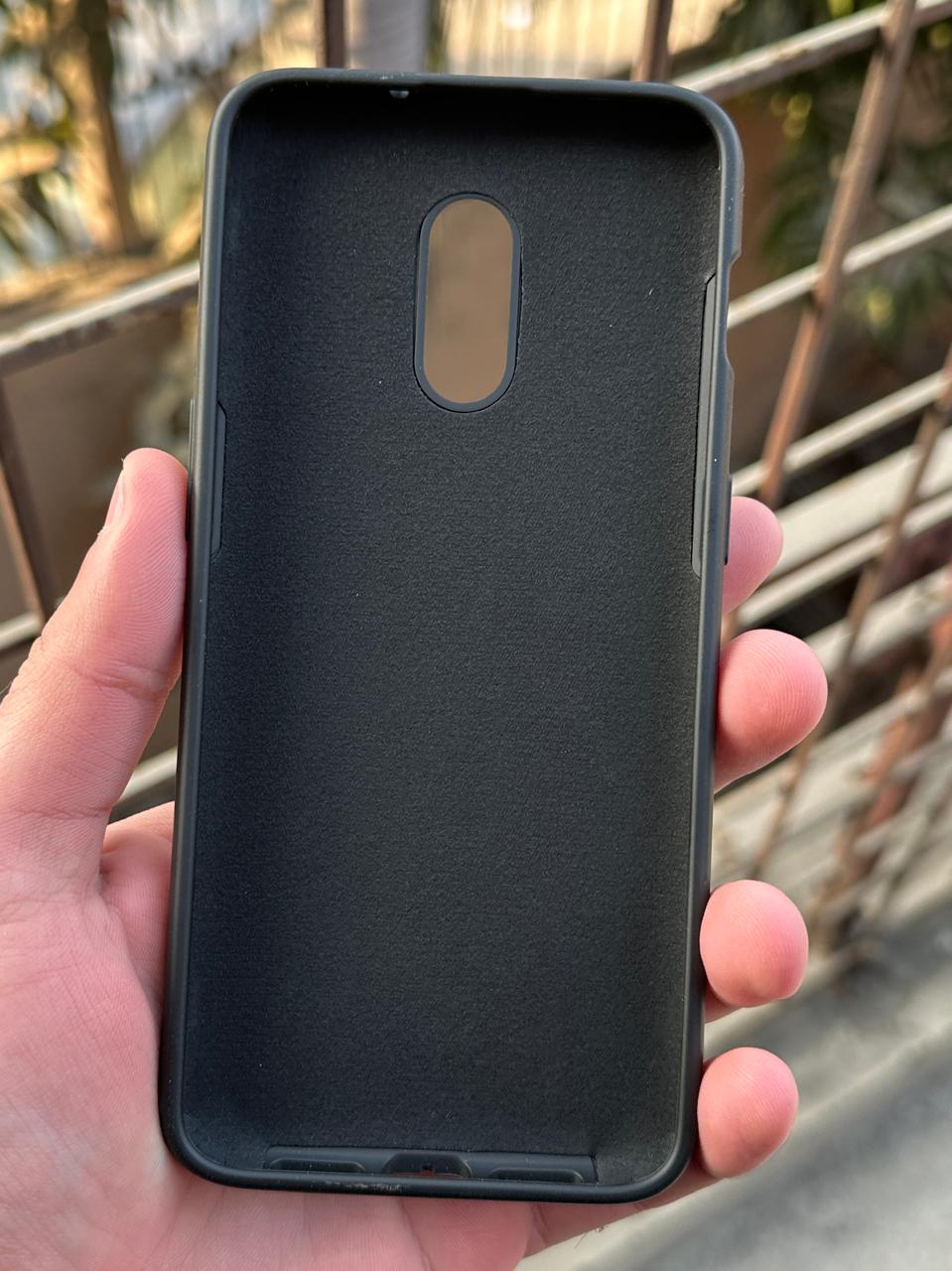 OnePlus "6T" Premium Official Silicone Case - Black Secondary image