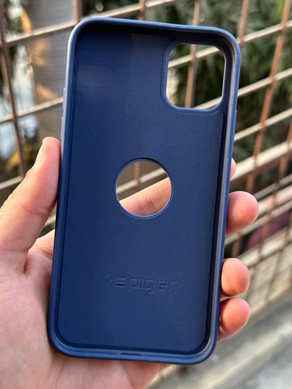 iPhone "11 Pro Max" Spigen Premium Lining Stitched Case - Blue