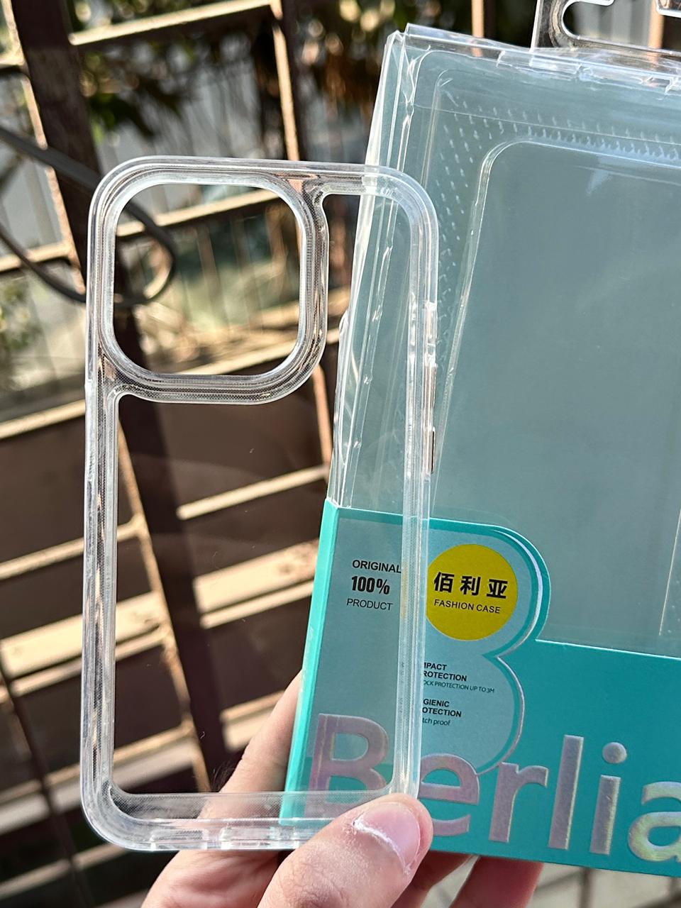 iPhone "15 Pro" BERLIA Premium Transparent Case Main image