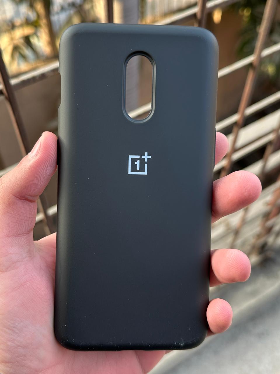 OnePlus "6T" Premium Official Silicone Case - Black