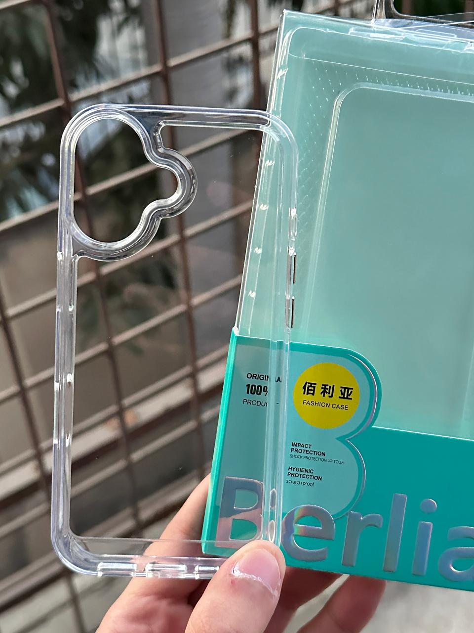 iPhone "17" BERLIA Premium Transparent Case Main image