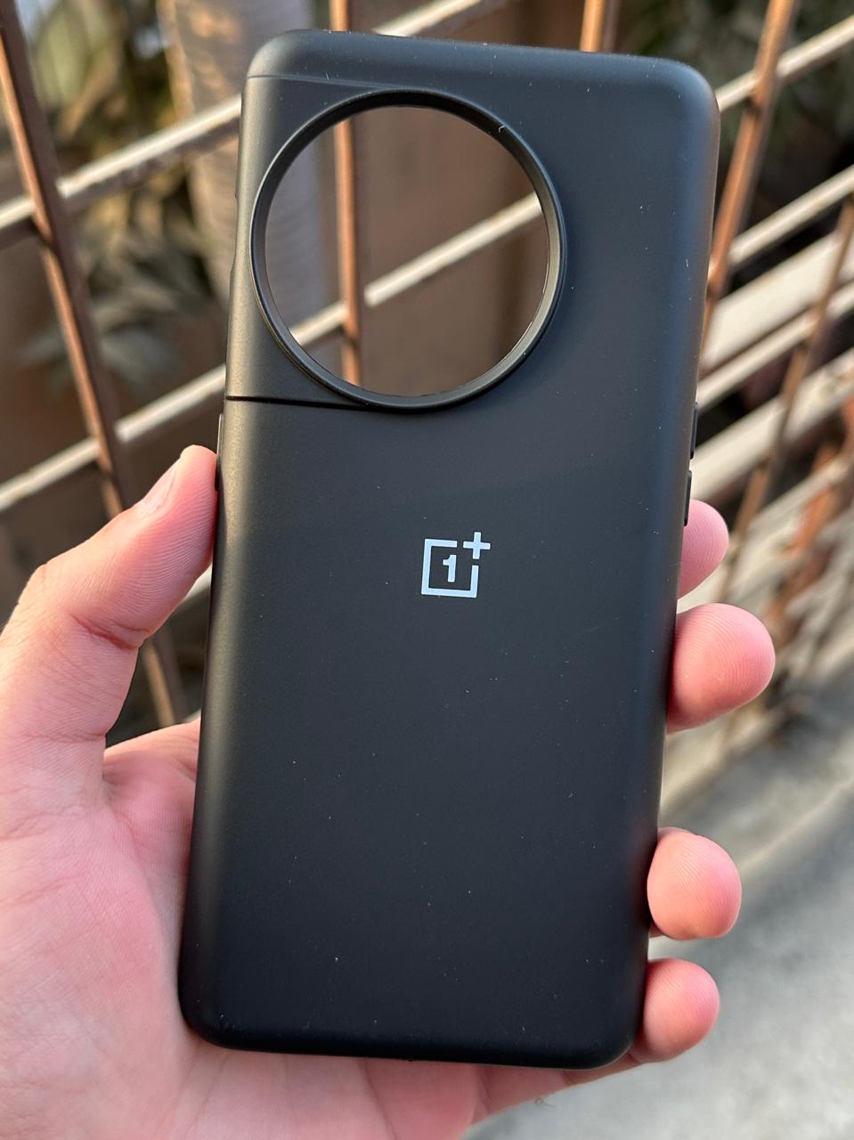 OnePlus "11" Premium Official Silicone Case - Black