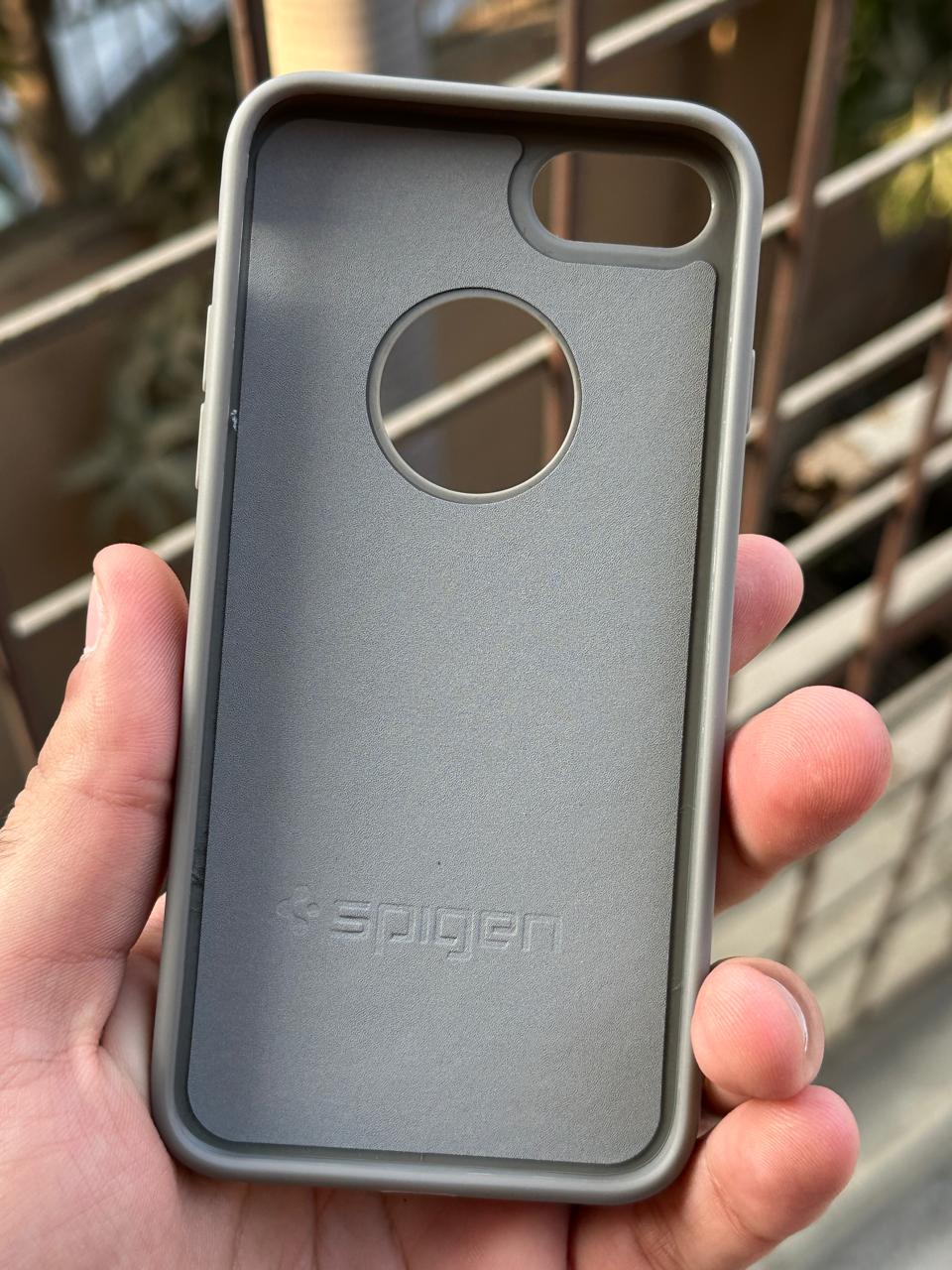 iPhone "SE 2020" Spigen Premium Lining Stitched Case - Gray