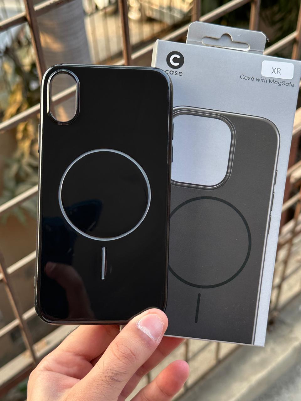 iPhone "XR" Beats Premium MagSafe Case - Black