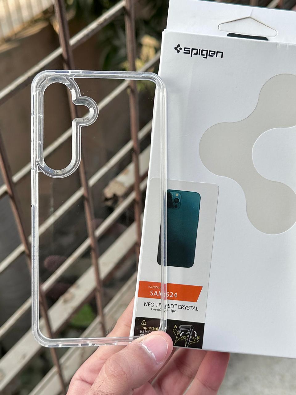 Samsung Galaxy "S24" Spigen Ultra Hybrid Transparent Case Main image