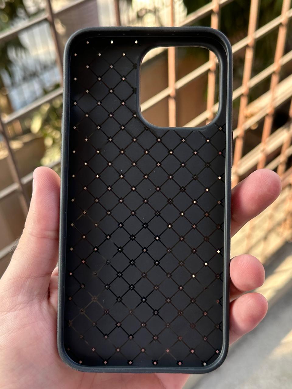 iPhone "14 Pro Max" Woven "Leather Feel" Case - Black
