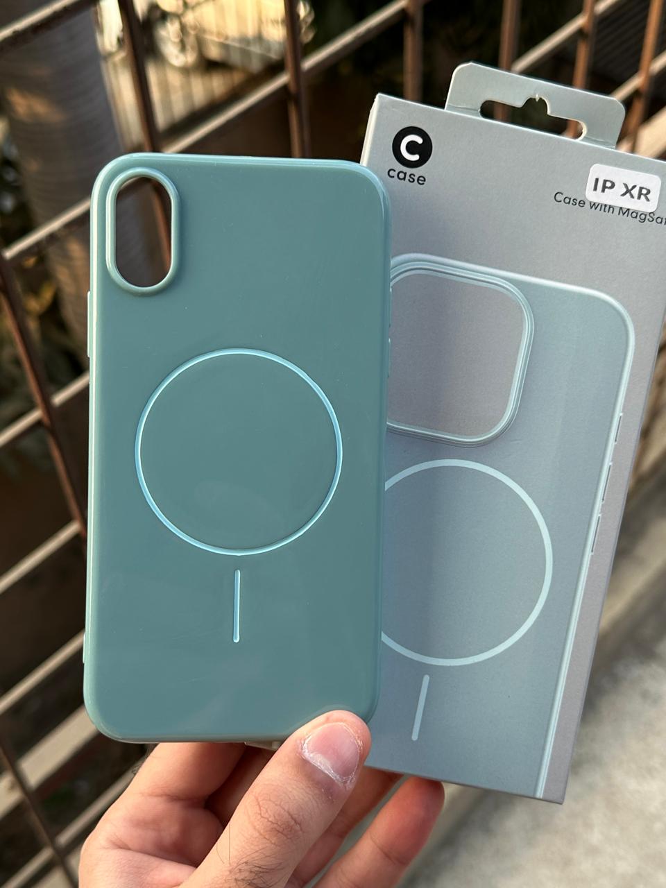 iPhone "XR" Beats Premium MagSafe Case - Riptide Blue