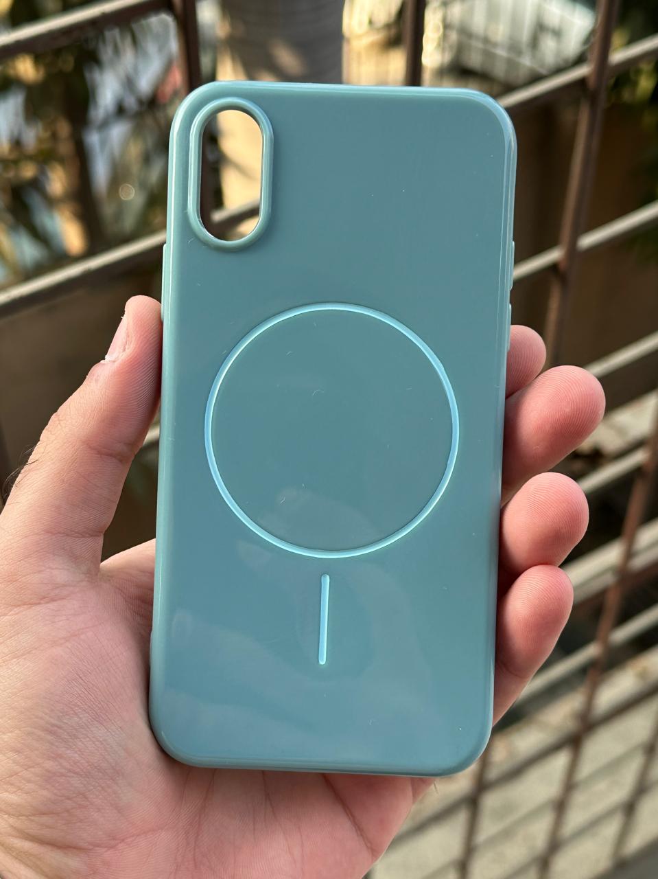 iPhone "X/XS" Beats Premium MagSafe Case - Riptide Blue Secondary image