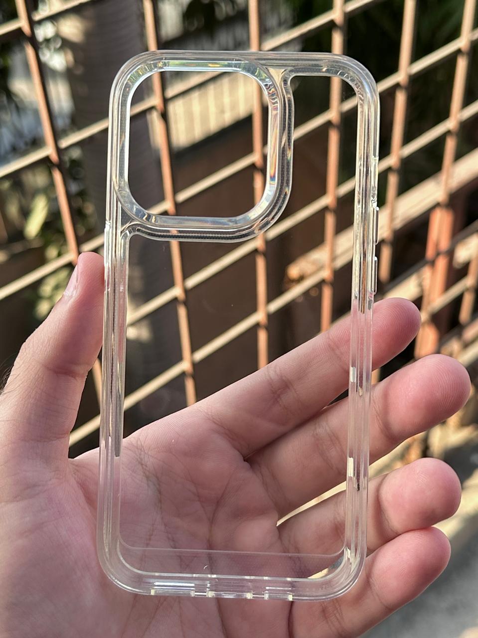 iPhone "14 Pro" BERLIA Premium Transparent Case Secondary image