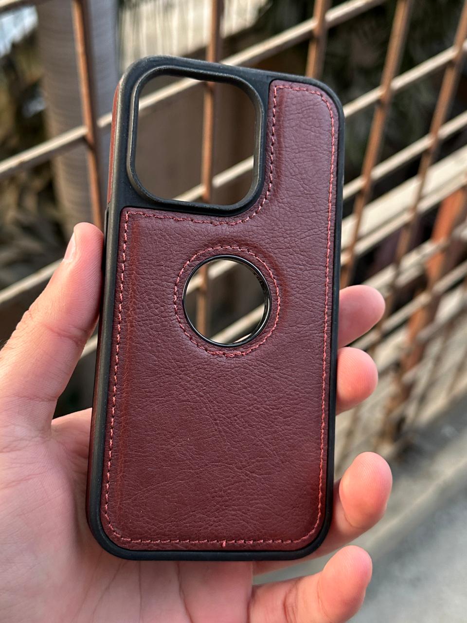 iPhone "14 Pro" Premium J-CASE Leather Case - Brown