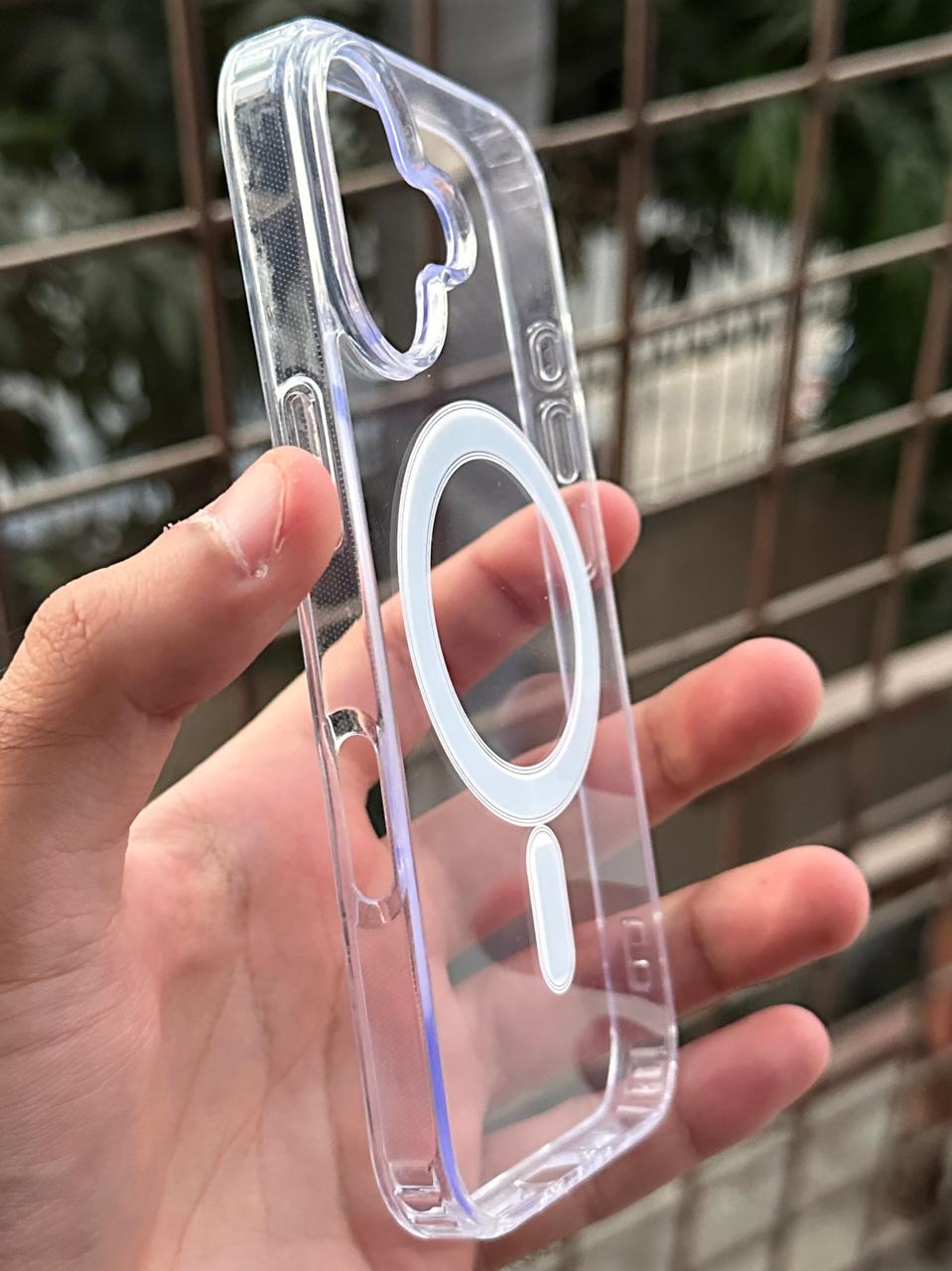 iPhone "16" BERLIA Premium MagSafe Transparent Case