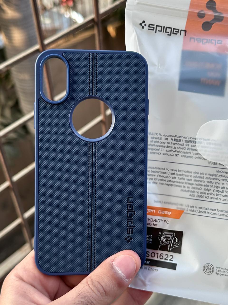 iPhone "X/XS" Spigen Premium Lining Stitched Case - Blue