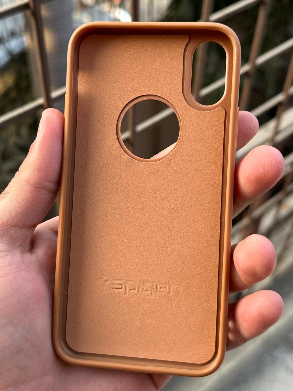 iPhone "X/XS" Spigen Premium Lining Stitched Case - Brown