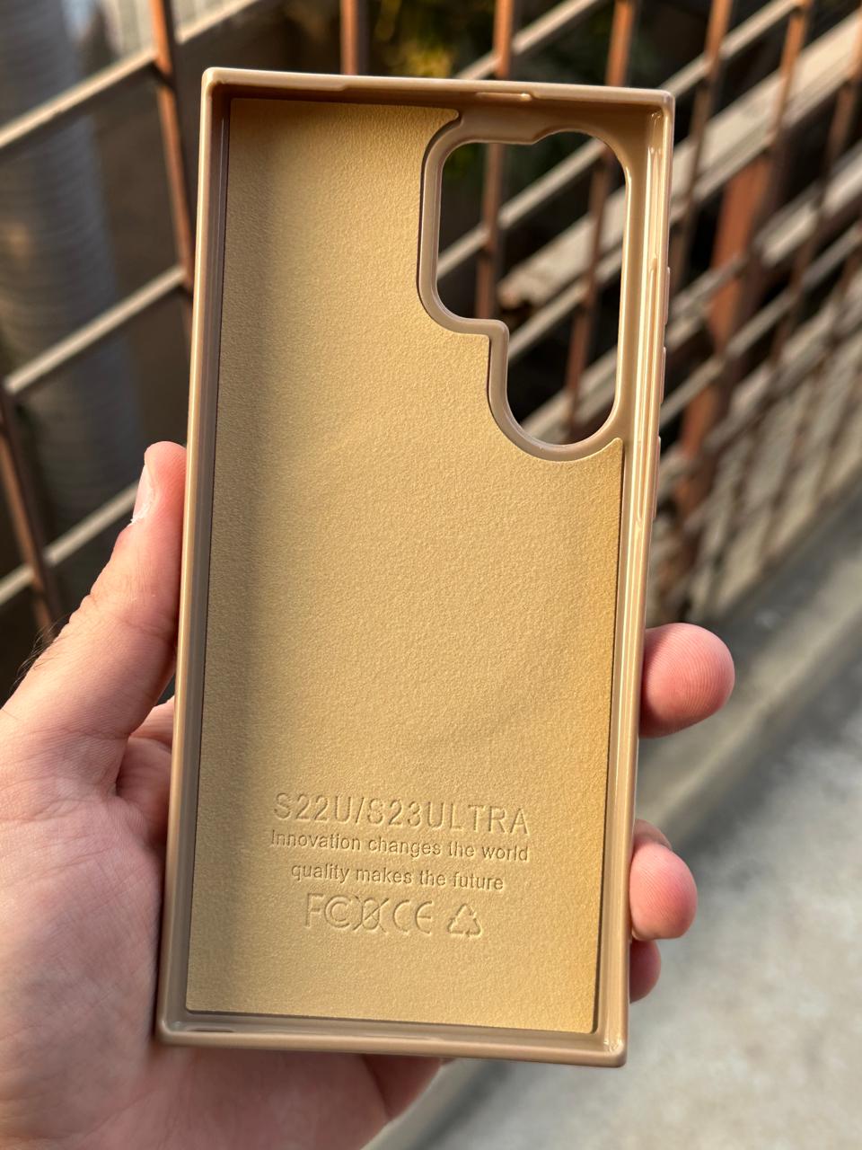 Samsung Galaxy "S24 Ultra" Beats Premium MagSafe Case - Gold