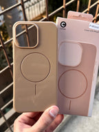 iPhone "14 Pro Max" Beats Premium MagSafe Case - Gold