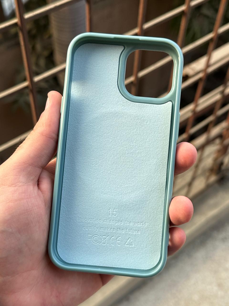 iPhone "15" Beats Premium MagSafe Case - Riptide Blue