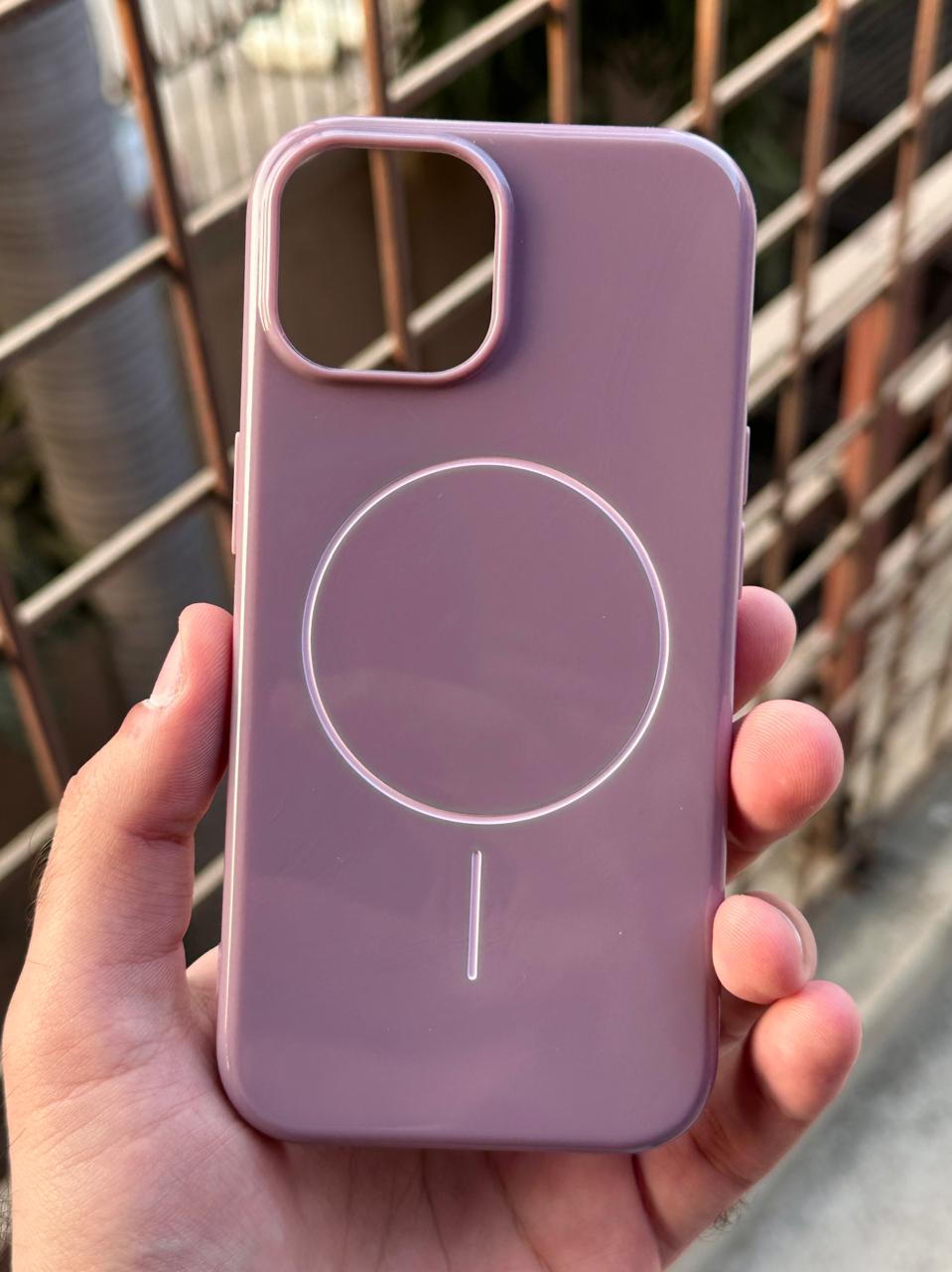 iPhone "15" Beats Premium MagSafe Case - Sunset Purple