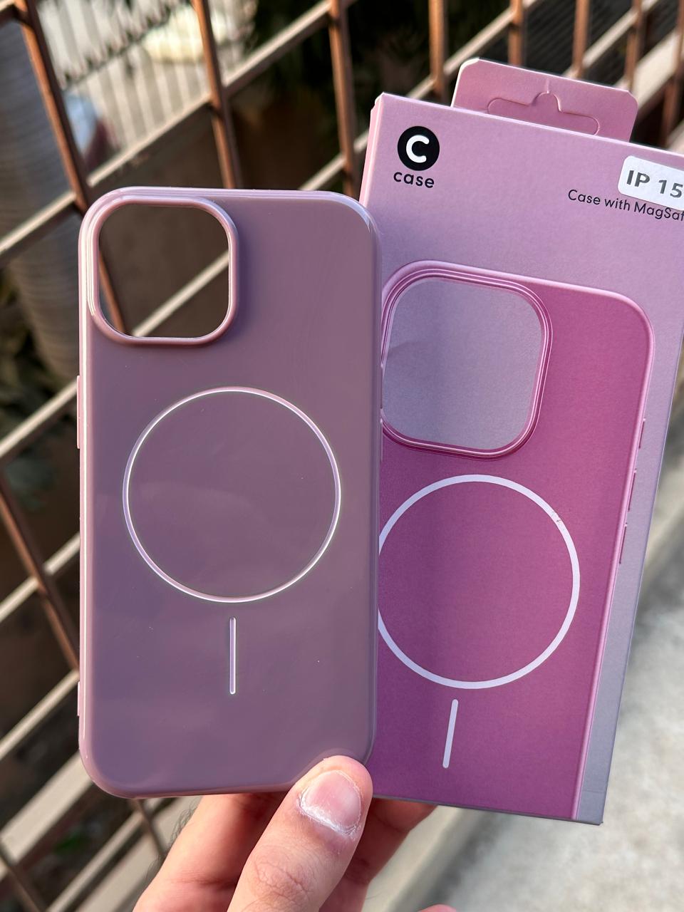 iPhone "15" Beats Premium MagSafe Case - Sunset Purple