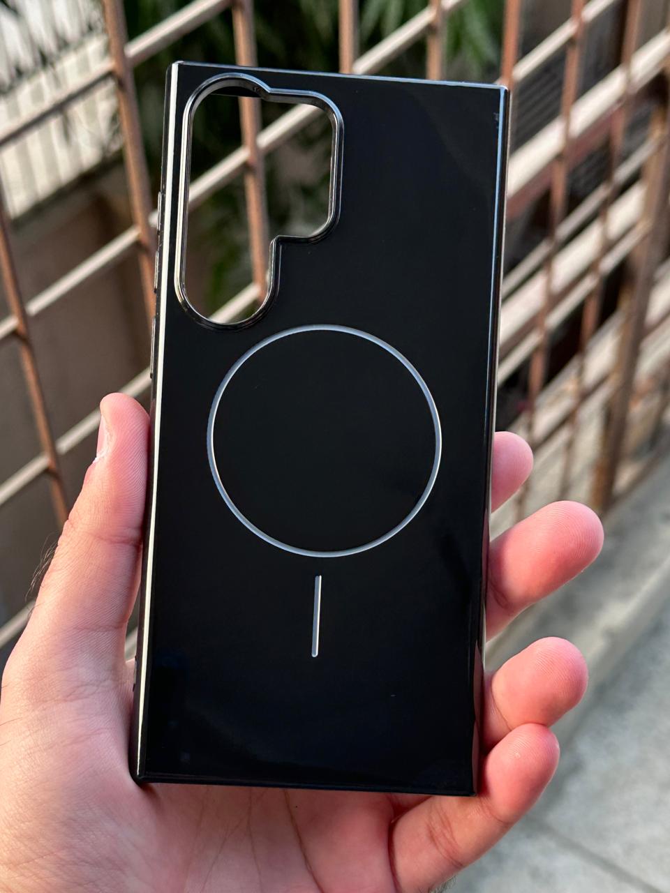 Samsung Galaxy "S22 Ultra" Beats Premium MagSafe Case - Black Secondary image