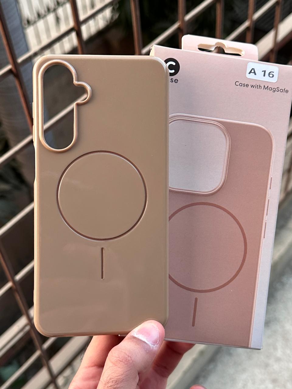 Samsung Galaxy "A16" Beats Premium MagSafe Case - Gold Main image