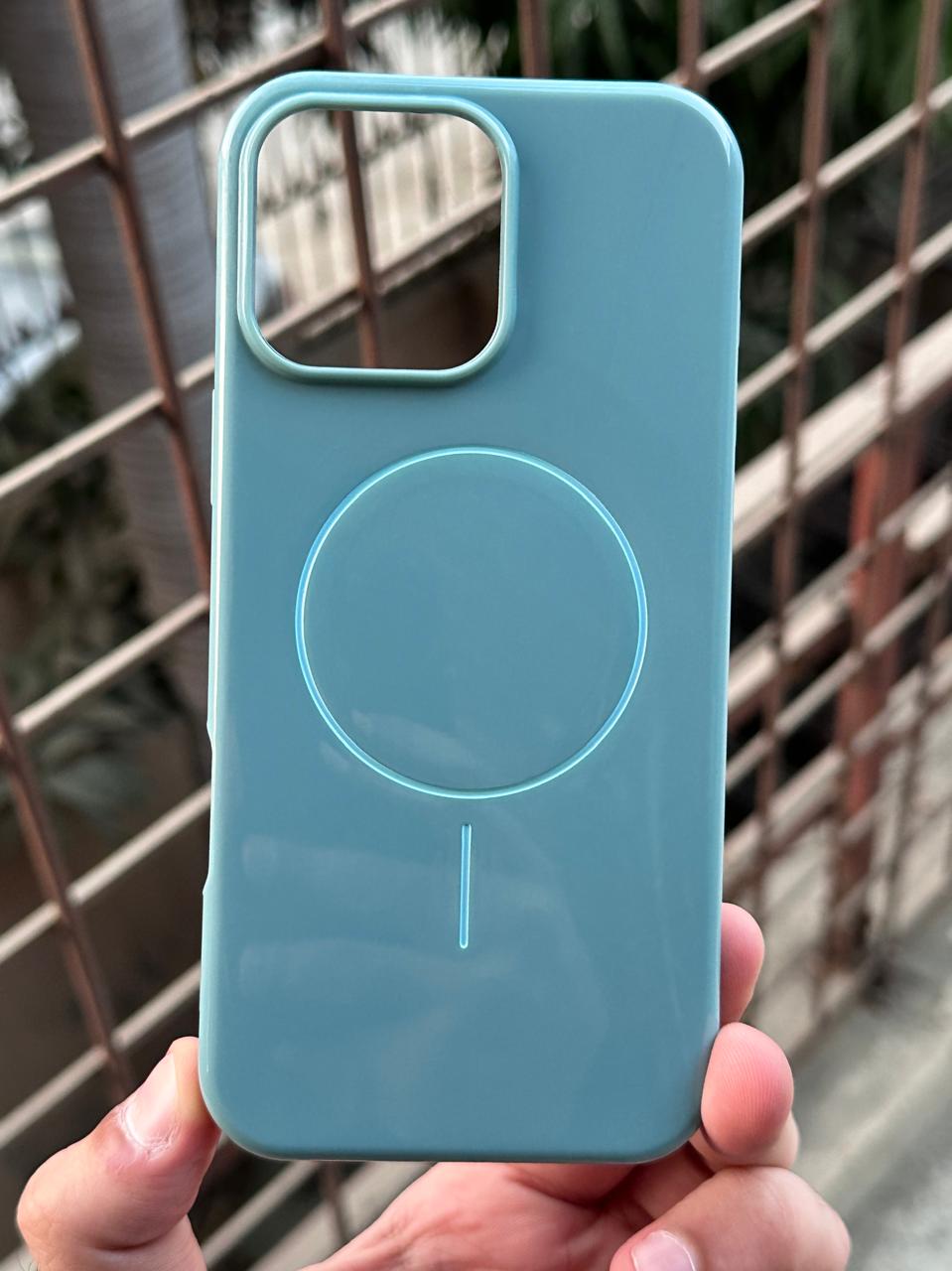 iPhone "16 Pro Max" Beats Premium MagSafe Case - Riptide Blue