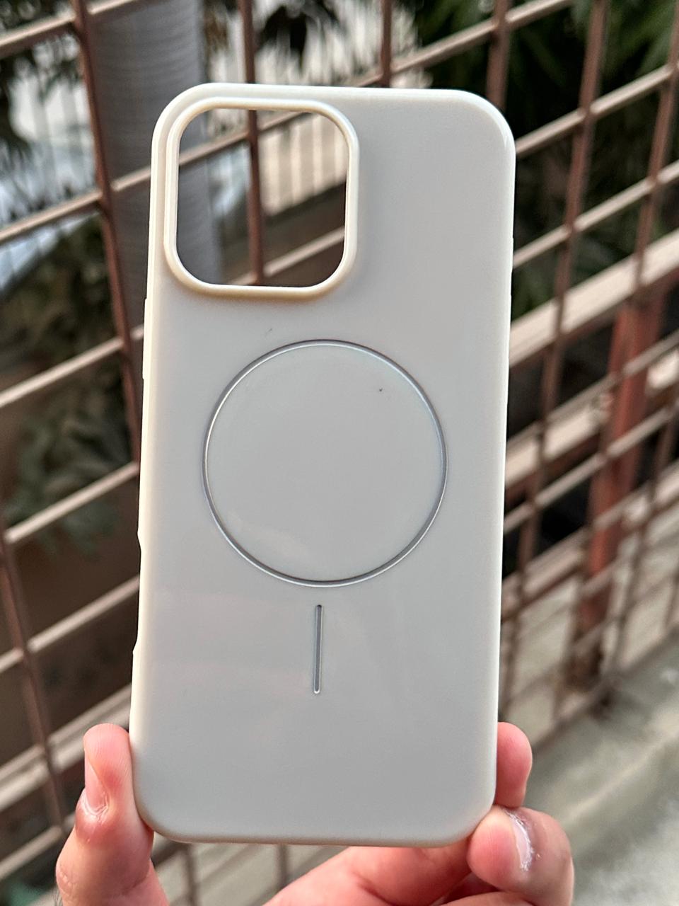 iPhone "16 Pro Max" Beats Premium MagSafe Case - Summit Stone