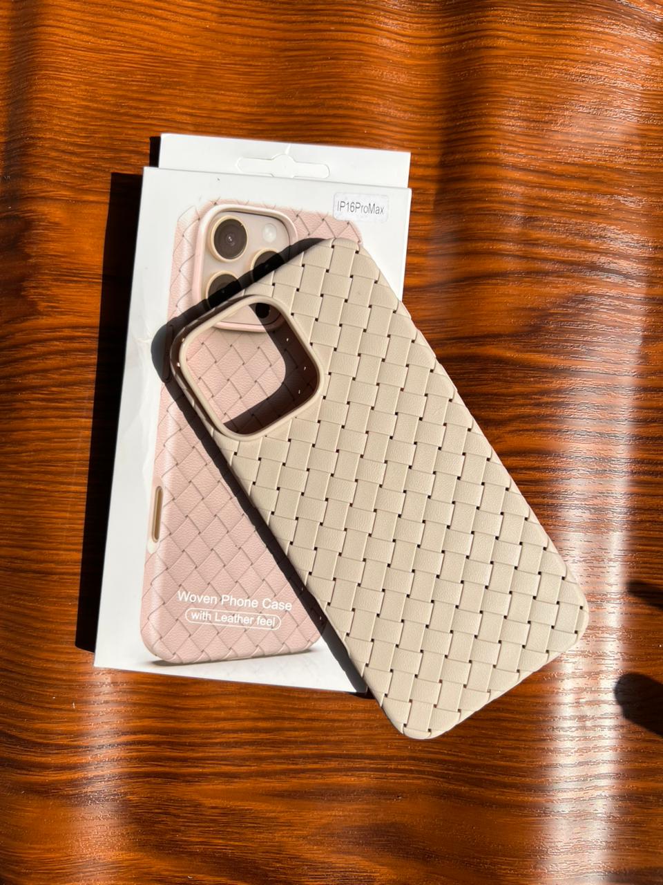 iPhone 16 Pro Max Woven Case "Leather Feel" White