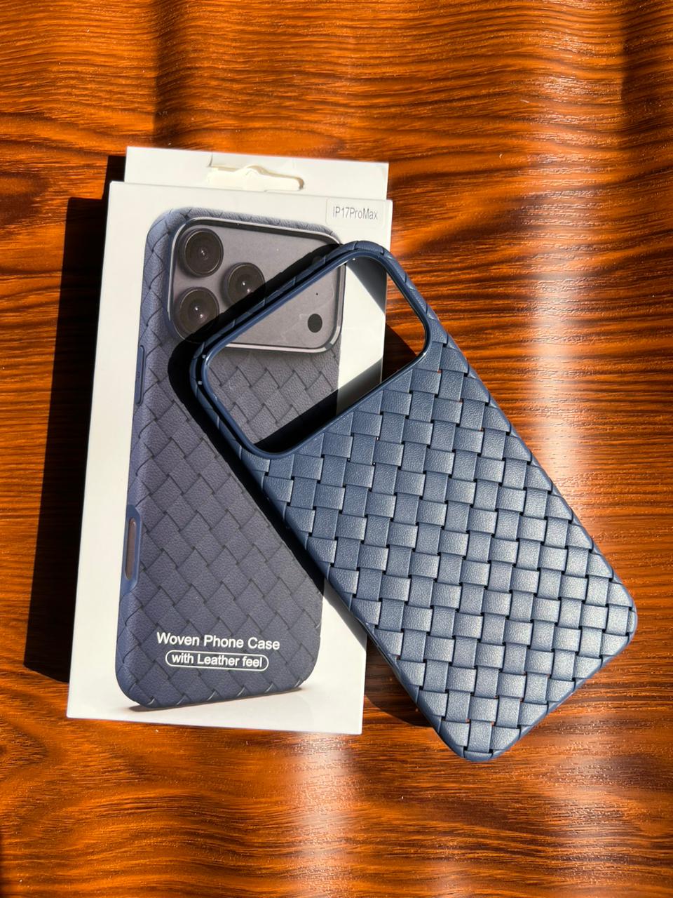 iPhone 17 Pro Max Woven Case "Leather Feel" Blue
