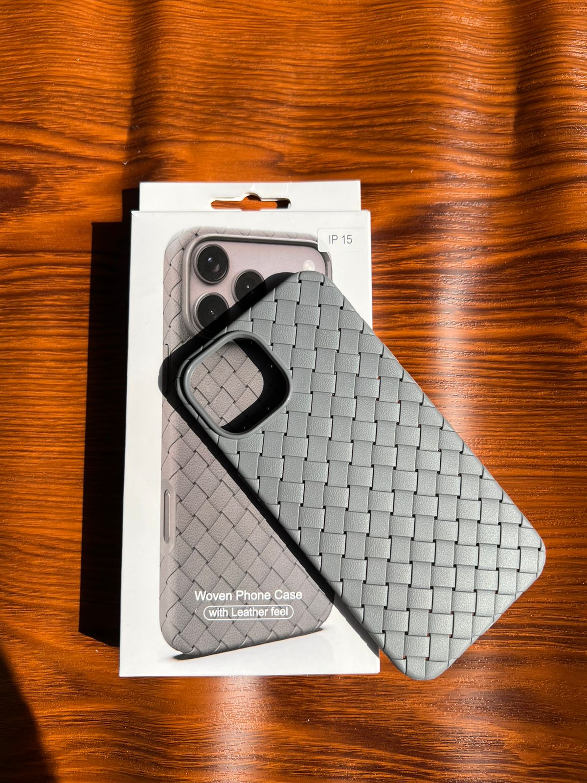 iPhone 15 Woven Case "Leather Feel" Gray