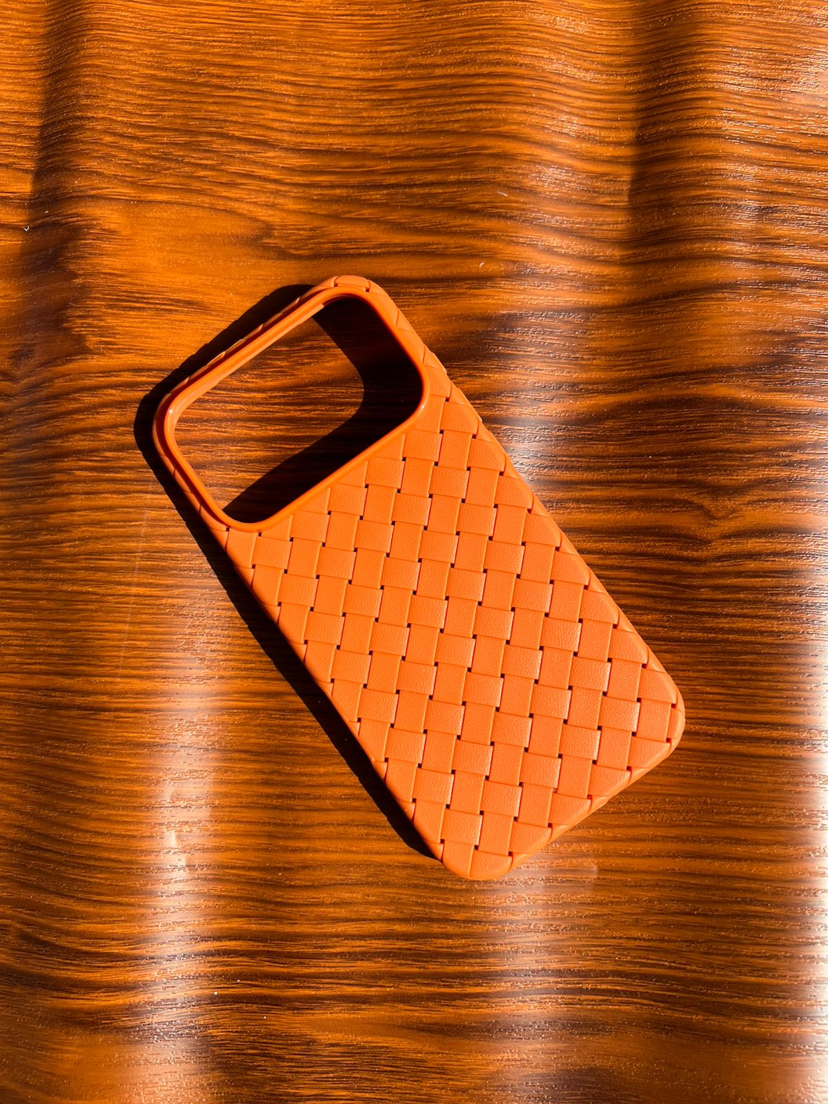 iPhone 17 Pro Woven Case "Leather Feel" Orange