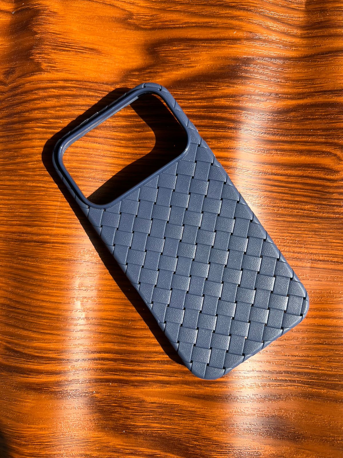 iPhone 17 Pro Woven Case "Leather Feel" Blue