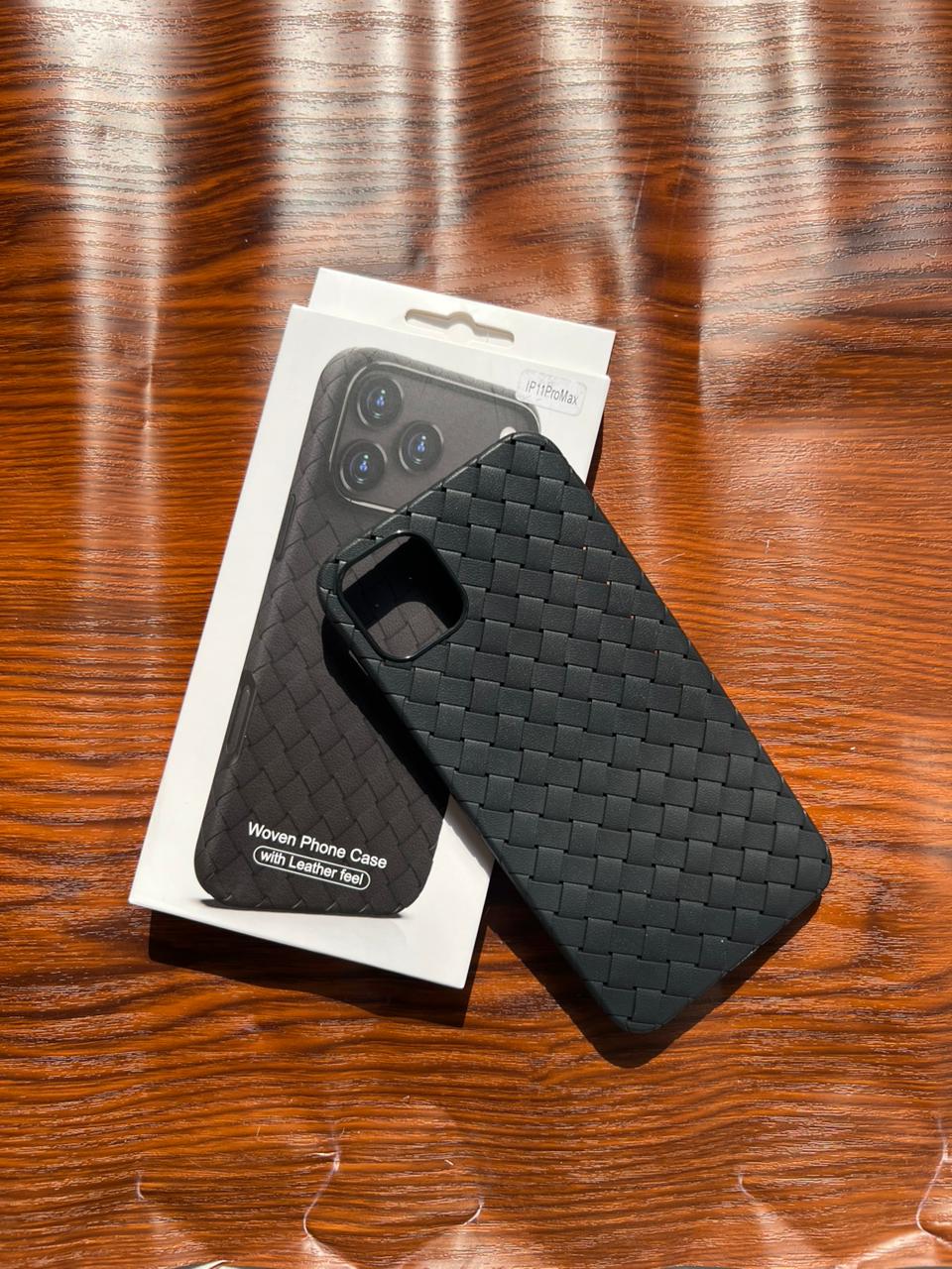 iPhone 11 Pro Max Woven Case "Leather Feel" Black