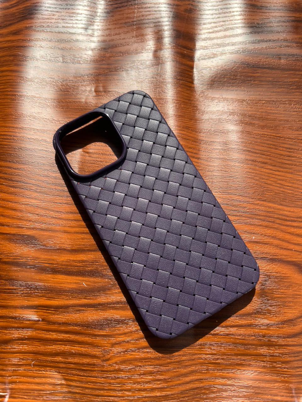 iPhone 14 Pro Max Woven Case "Leather Feel" Purple