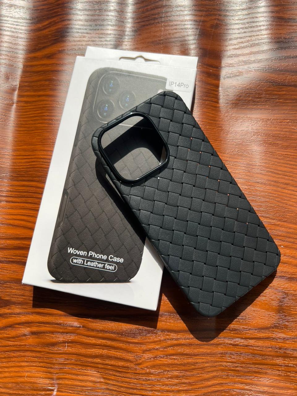 iPhone 14 Pro Woven Case "Leather Feel" Black