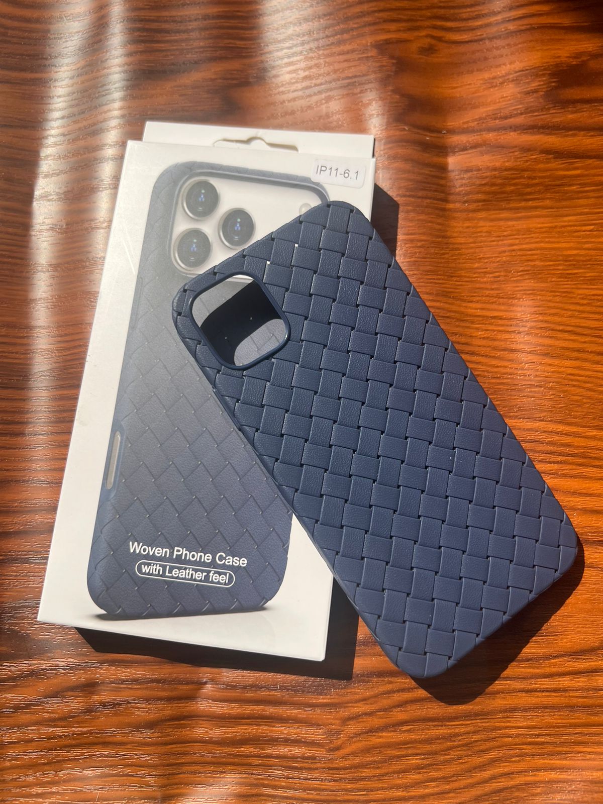 iPhone 11 Woven Case "Leather Feel" Blue