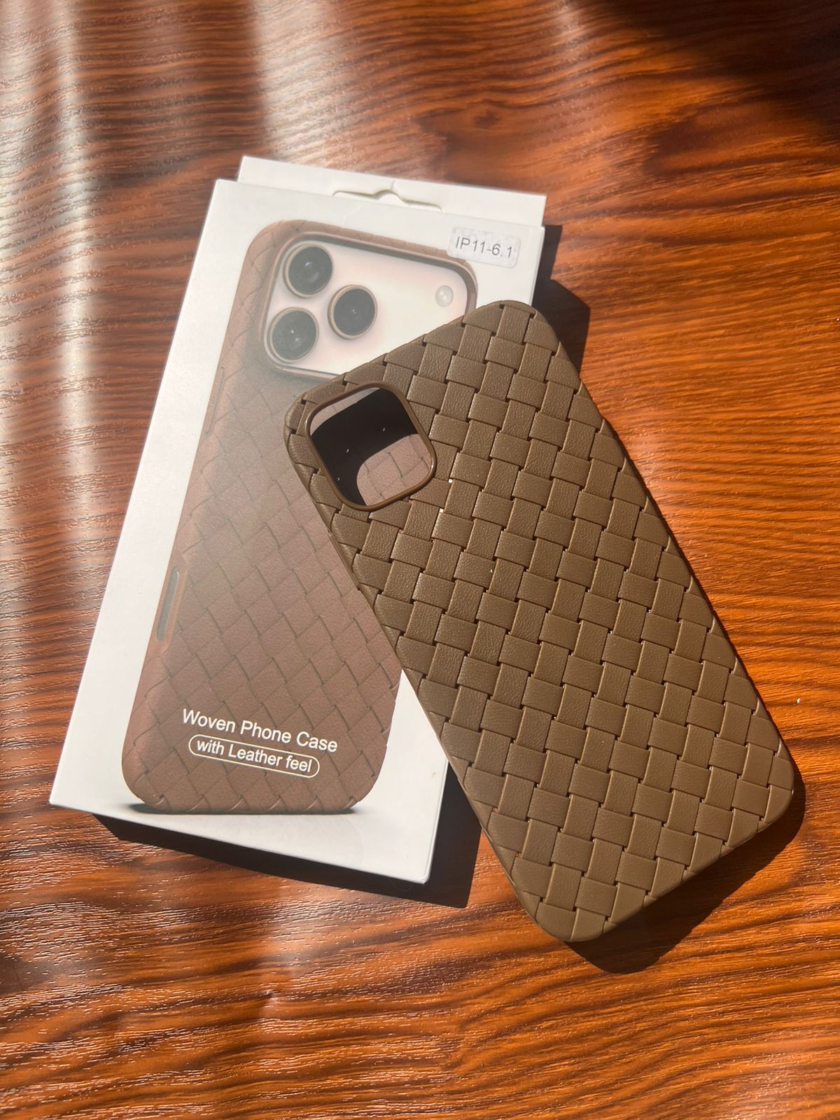 iPhone 11 Woven Case "Leather Feel" Brown
