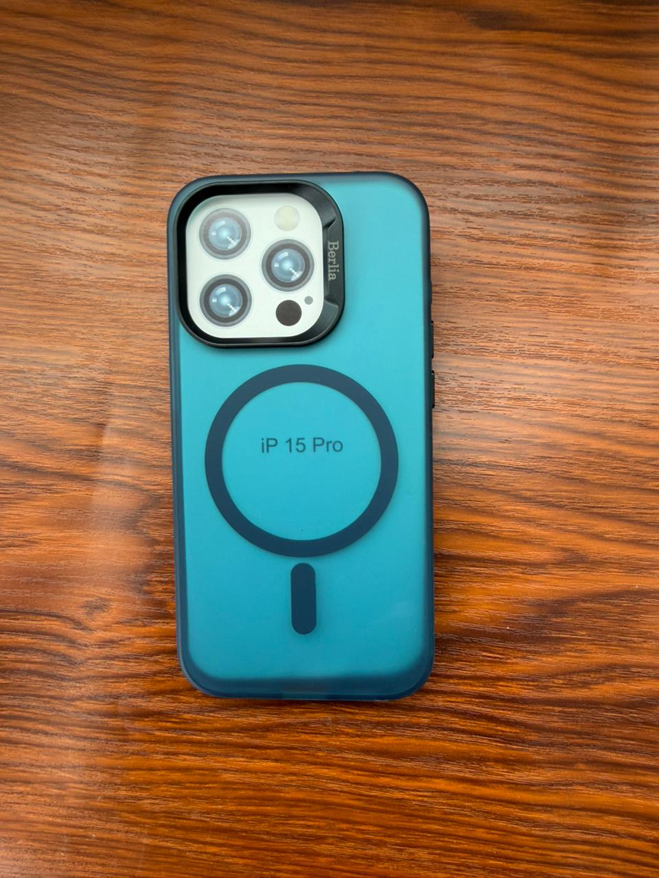 iPhone "15 Pro Max" BERLIA Premium MagSafe Case Riptide Blue