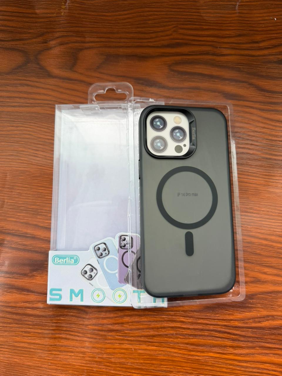 iPhone "14 Pro Max" BERLIA Premium MagSafe Case Black