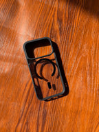 iPhone "17 Pro" Premium Clear MagSafe Case Black