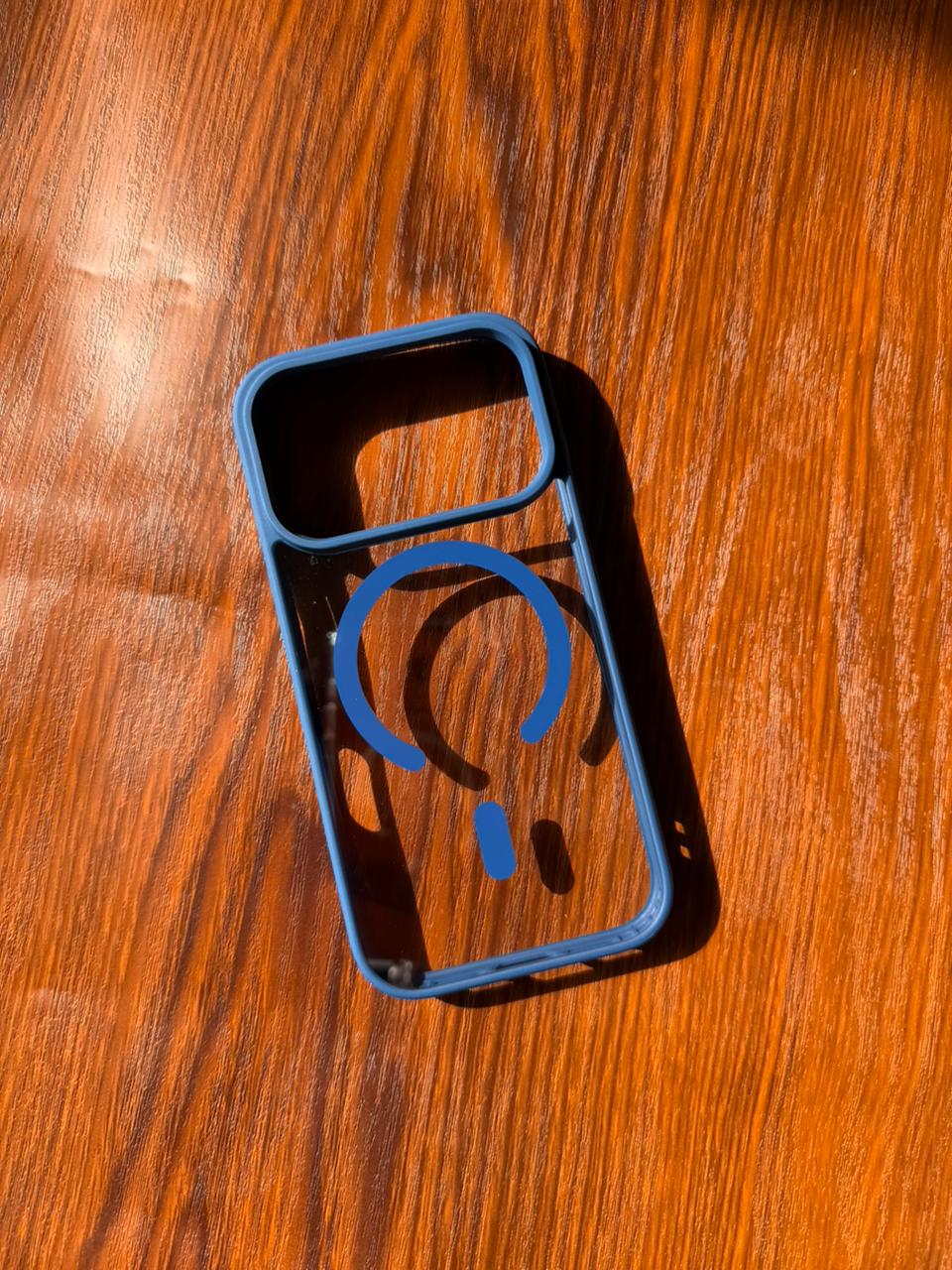 iPhone "17 Pro" Premium Clear MagSafe Case Blue