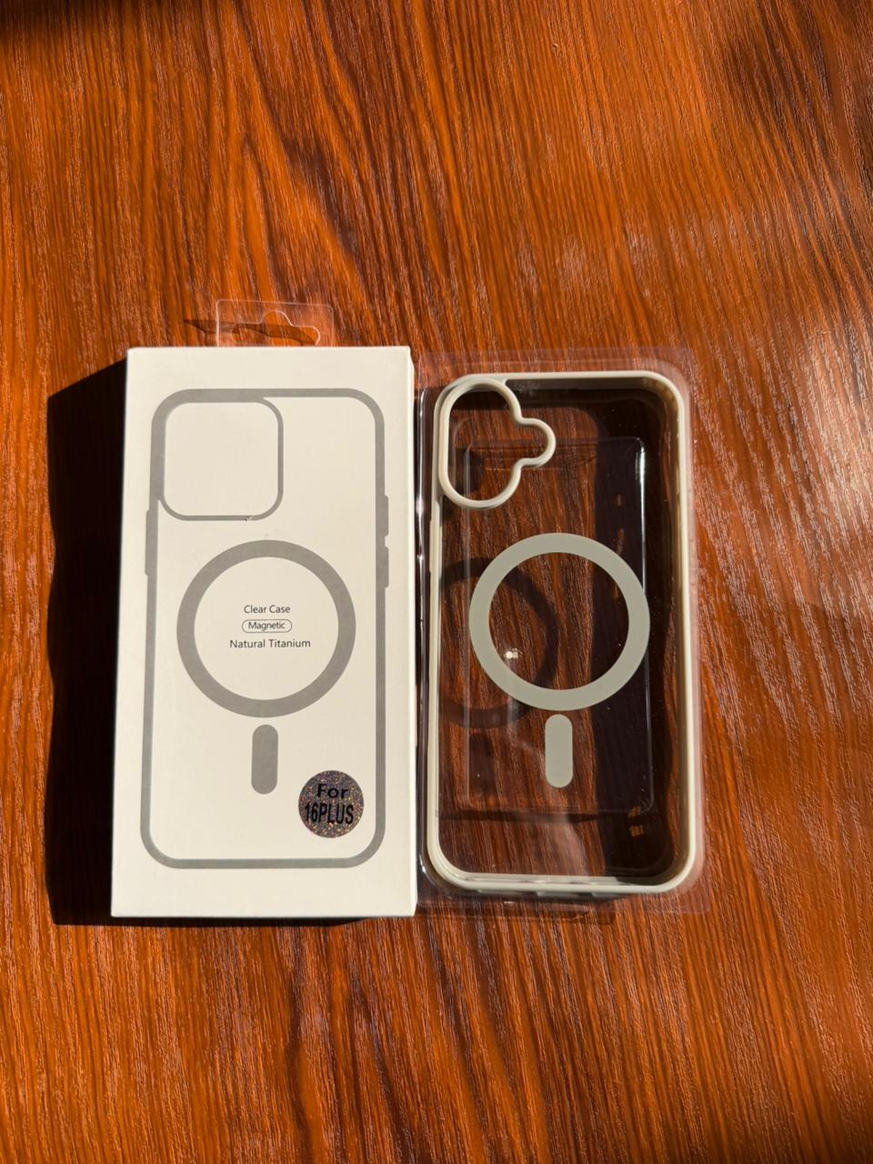 iPhone "16 Plus" Premium Clear MagSafe Case White