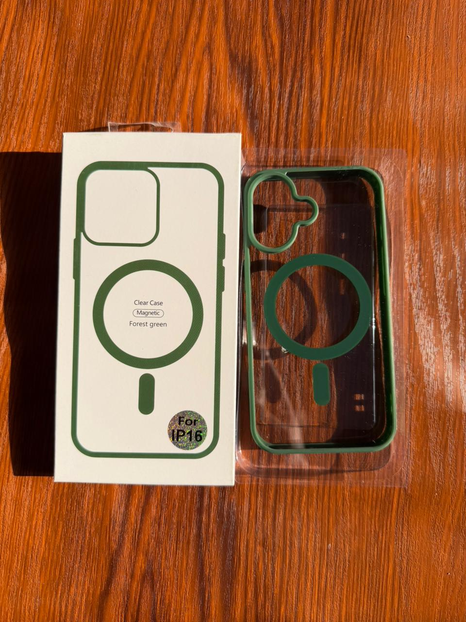 iPhone "16" Premium Clear MagSafe Case Green