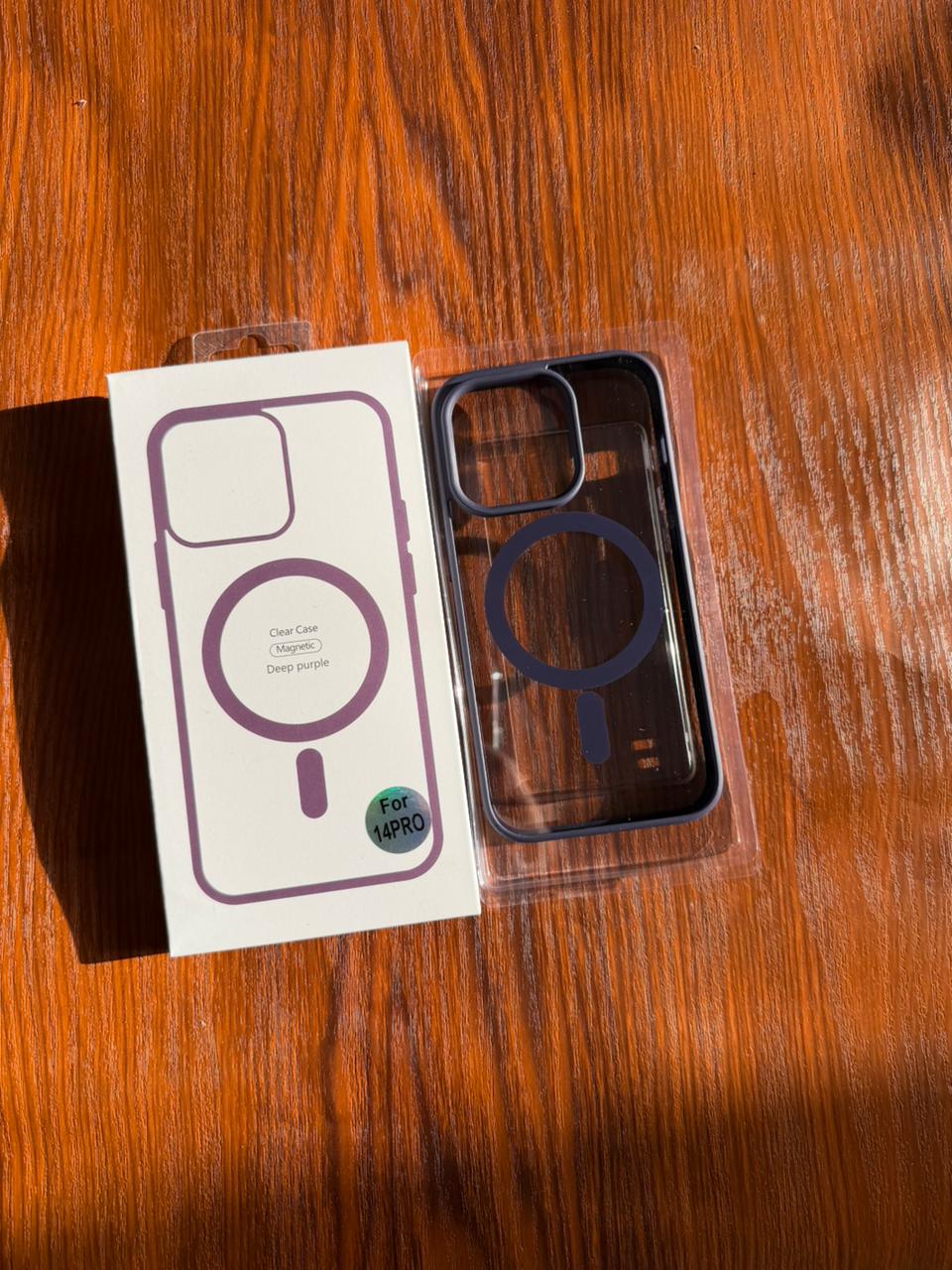iPhone "14 Pro" Premium Clear MagSafe Case Purple