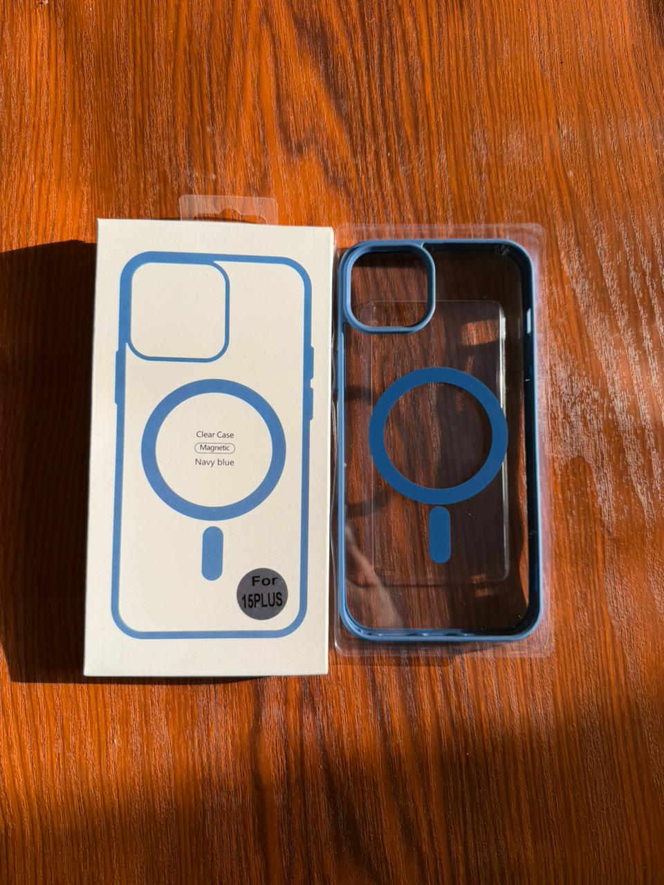 iPhone "15 Plus" Premium Clear MagSafe Case Blue