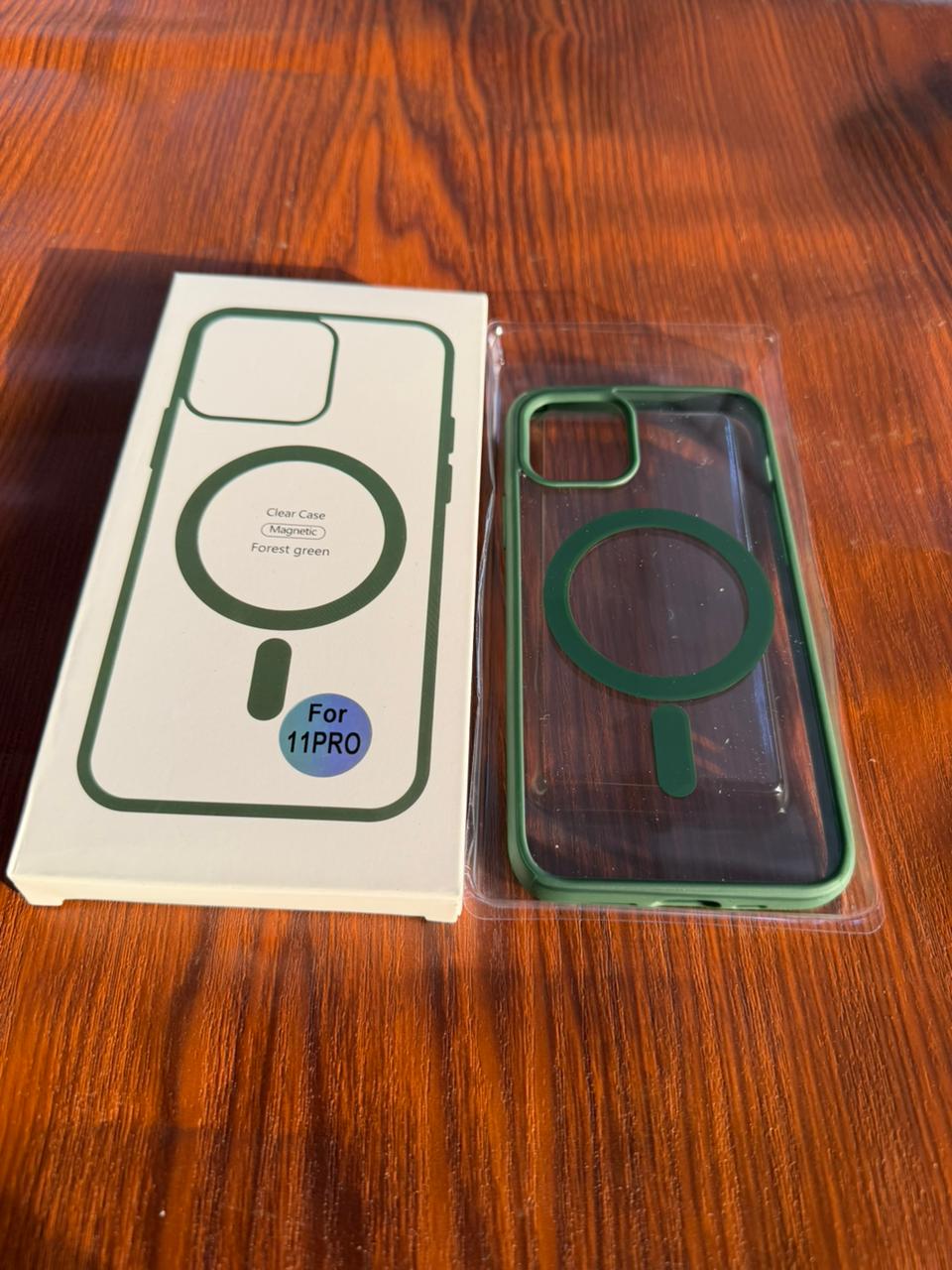 iPhone "11 Pro" Premium Clear MagSafe Case - Green