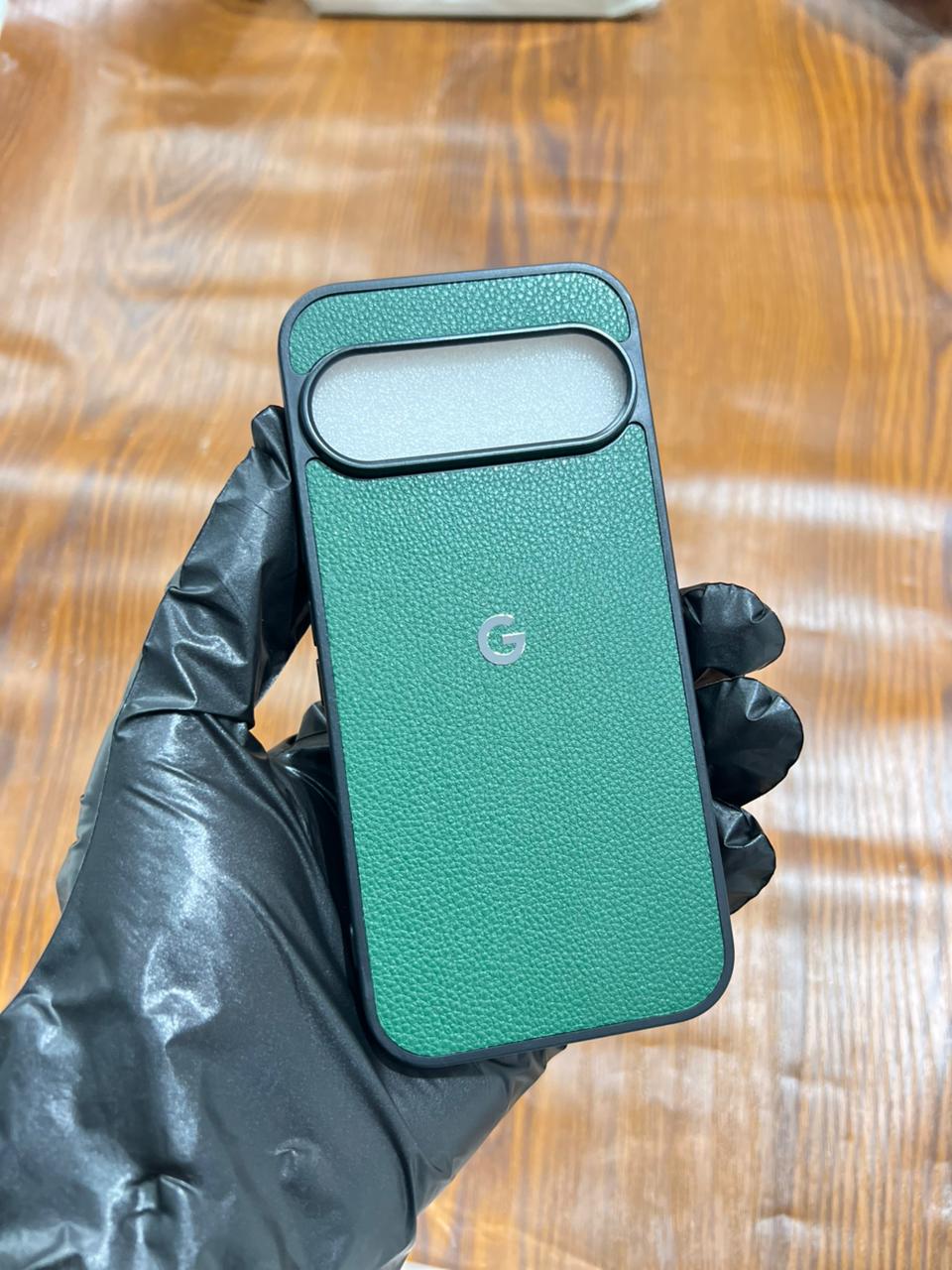 Google Pixel 9 Premium Leather Case Green