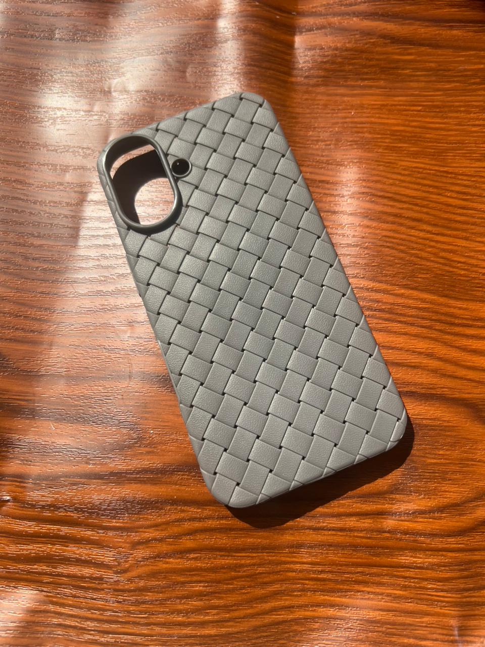 iPhone 16 Woven Case "Leather Feel" Gray