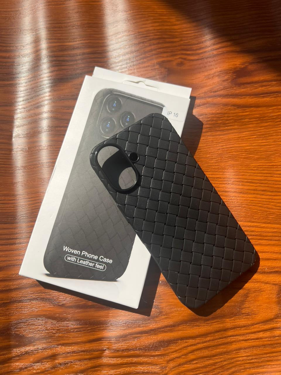 iPhone 16 Woven Case "Leather Feel" Black