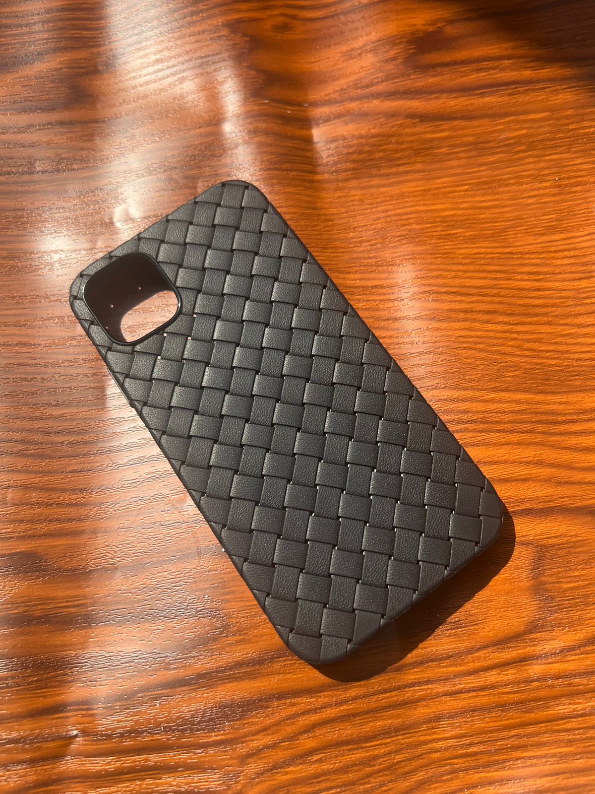 iPhone 11 Woven Case "Leather Feel" Black