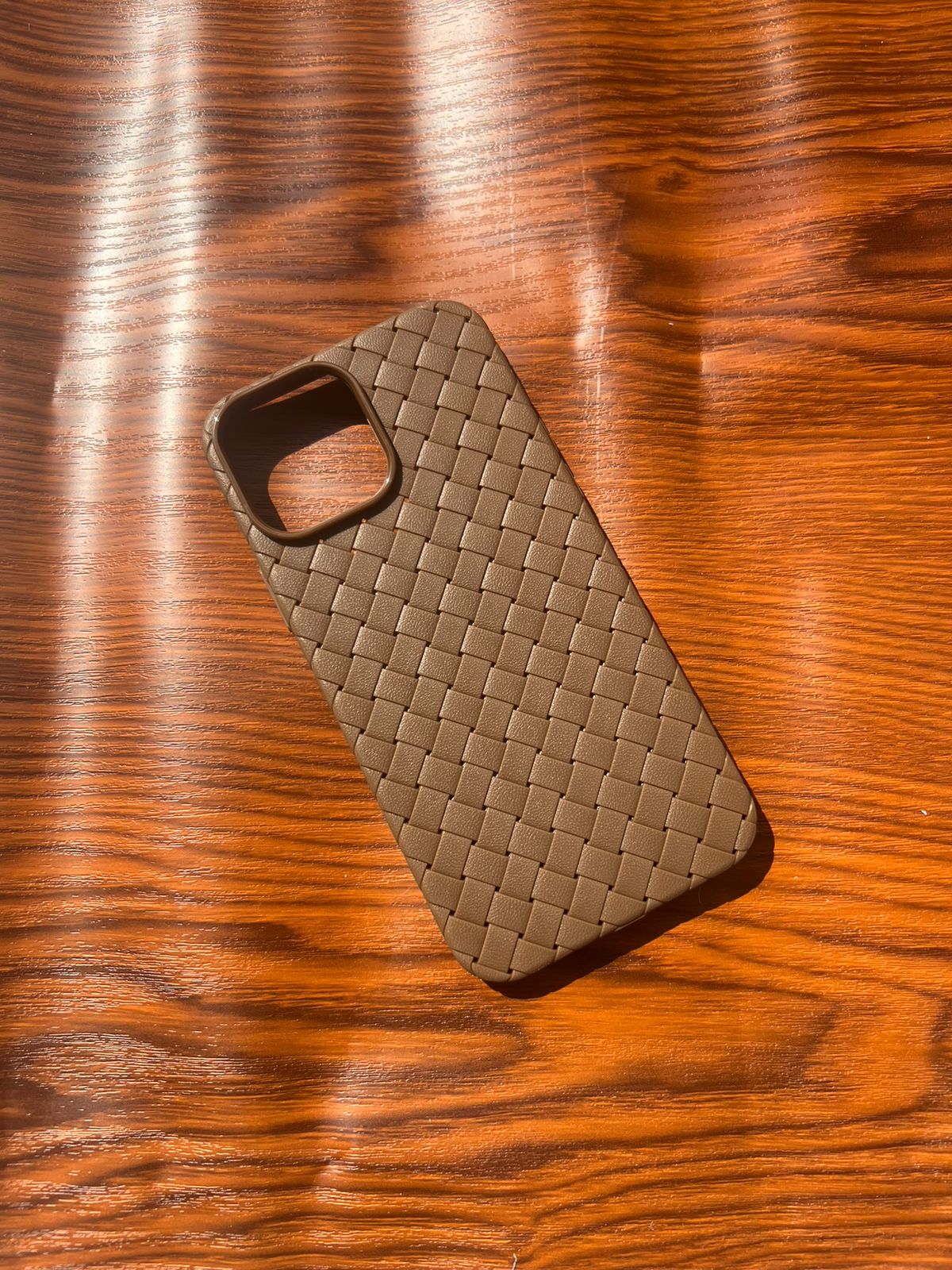 iPhone 13 Pro Max Woven Case "Leather Feel" Brown